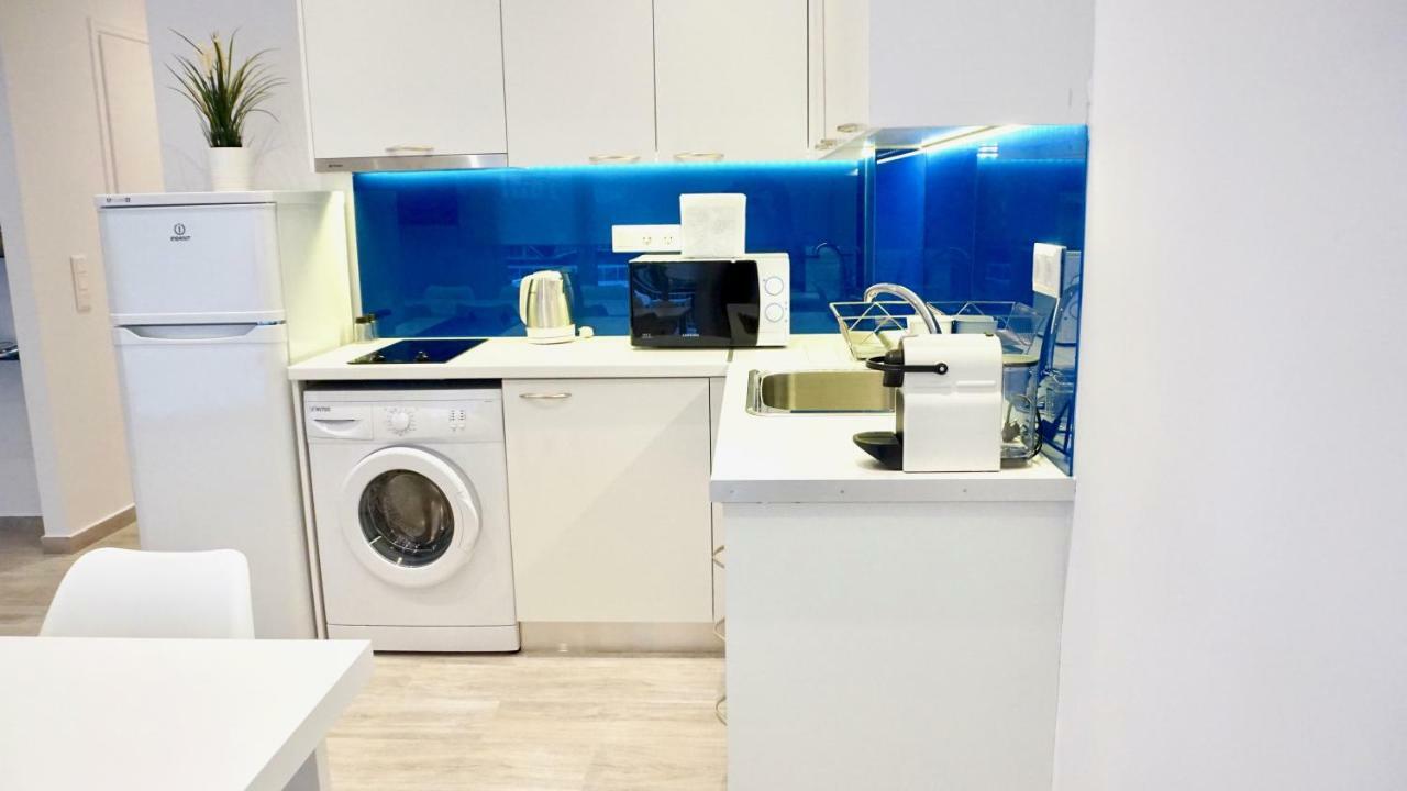 Modern & Central Apt In เอเธนส์ ภายนอก รูปภาพ